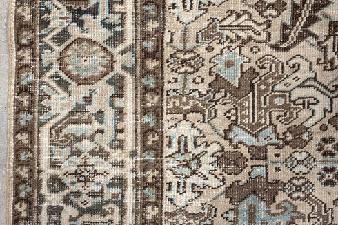 Antique Heriz Area Rug (6' x 7')